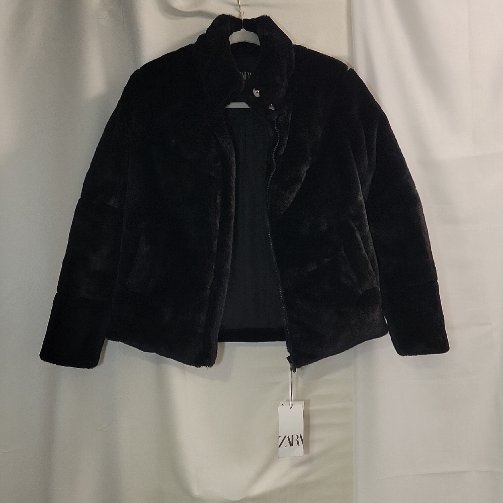Zara Women's Elegant Black Teddy Jacket